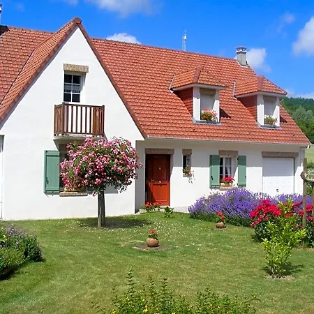 La Bourgade 3* Estréelles